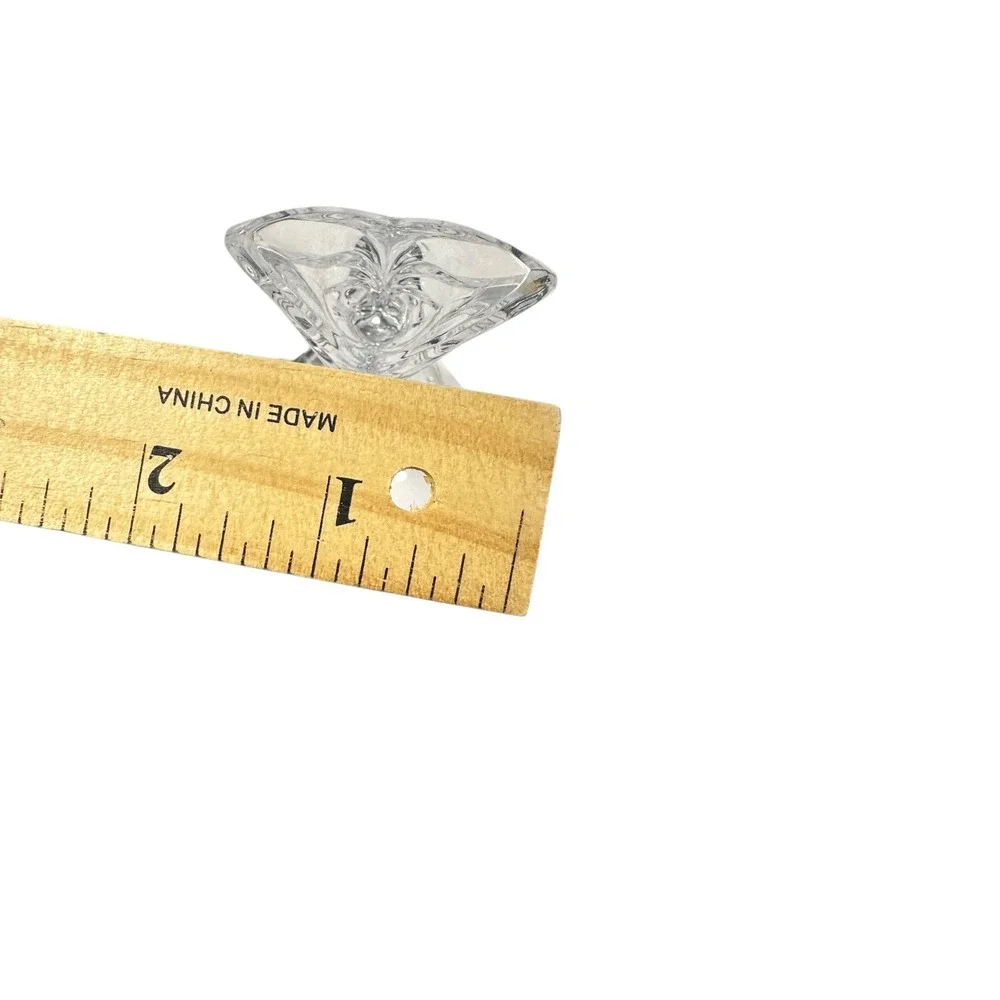 Mikasa Crystal‎ Flower Bud Vase Clear Glass Diamond Cut Base Elegant Decor